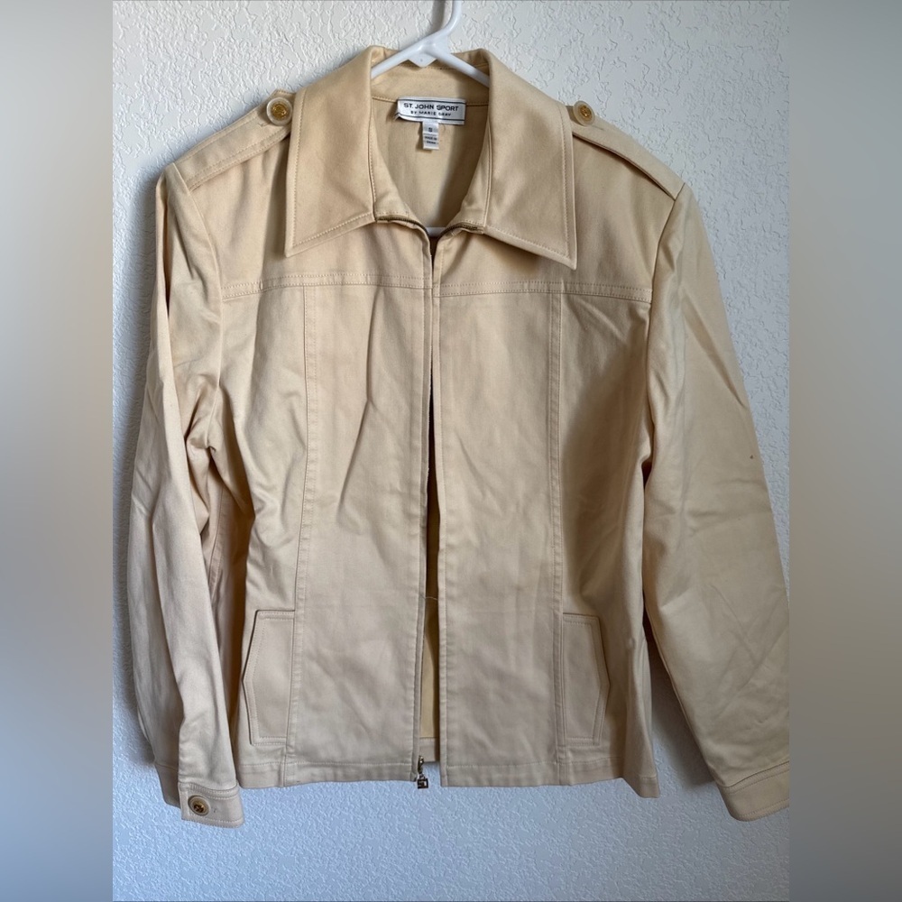 St. John Sport Beige Zip Front Jacket Women’s Small Luxury Designer